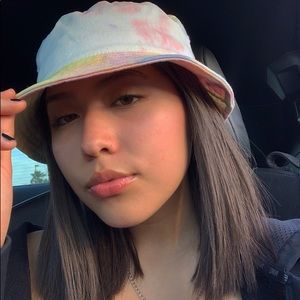 Meet your Posher, Aliyah